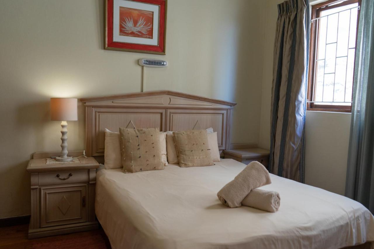Bay Vista Guesthouse Mossel Bay Bagian luar foto
